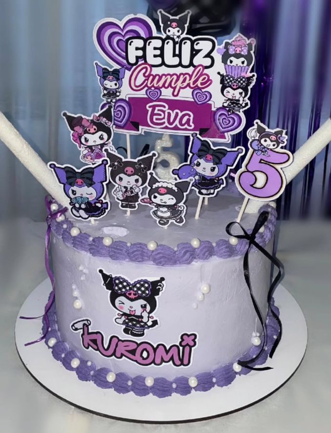 Amor en Capas (Tortas personalizadas)