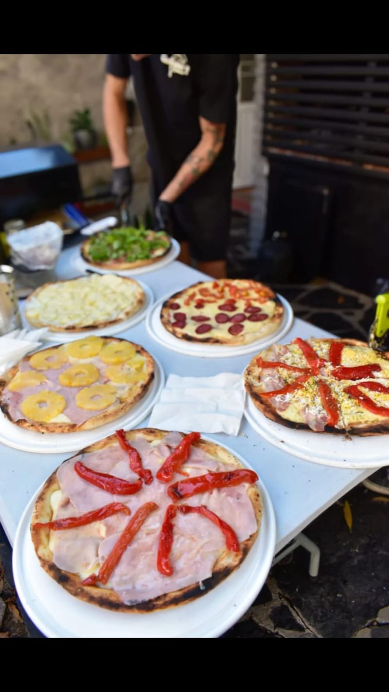 Giuliano’s pizza party