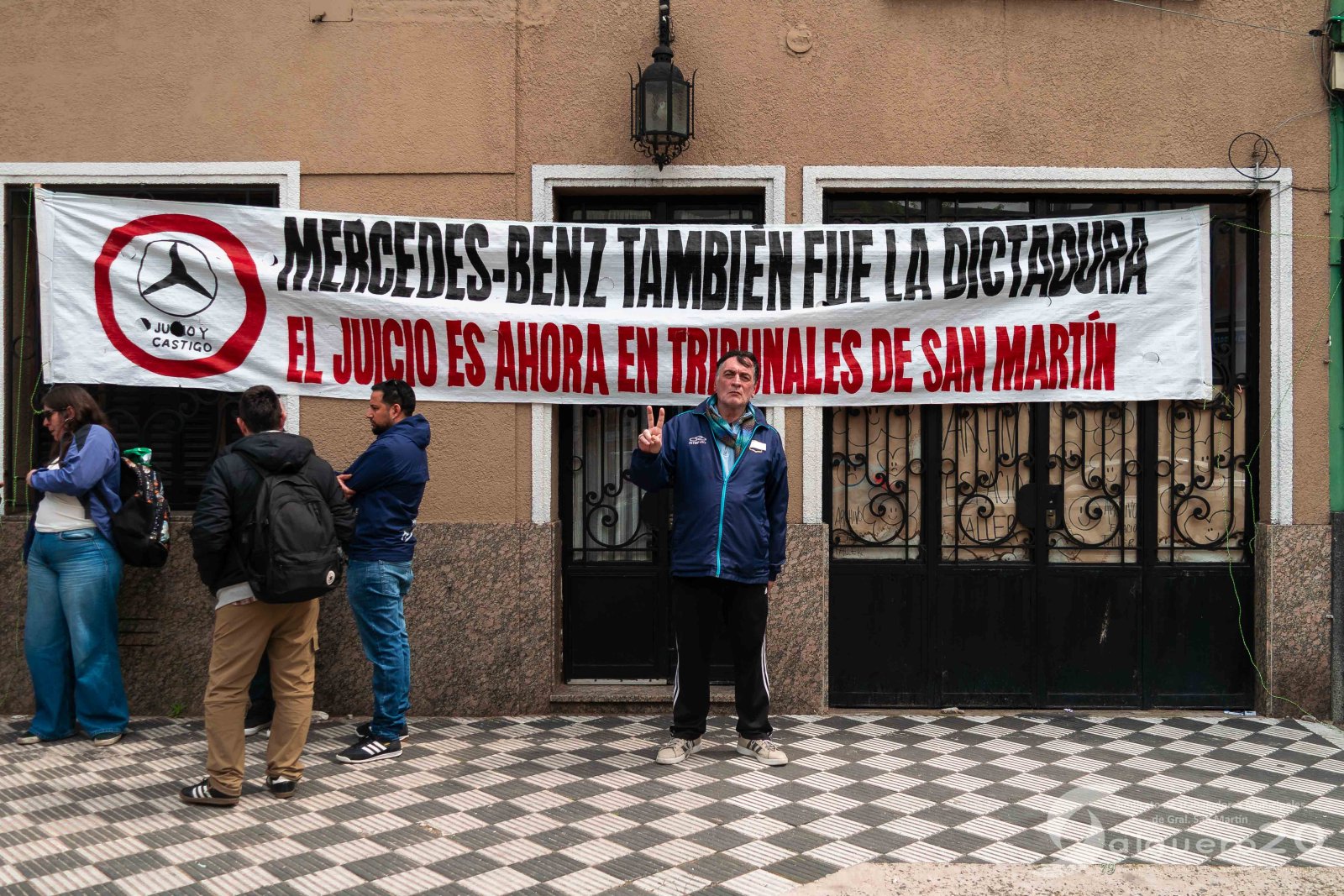 Imagen 12 de 44