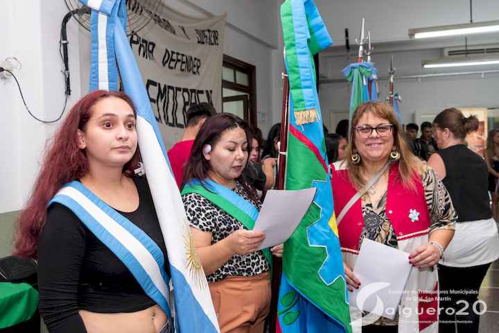 Junto a los Estudiantes protagonizamos un acto por el Día de la Memoria