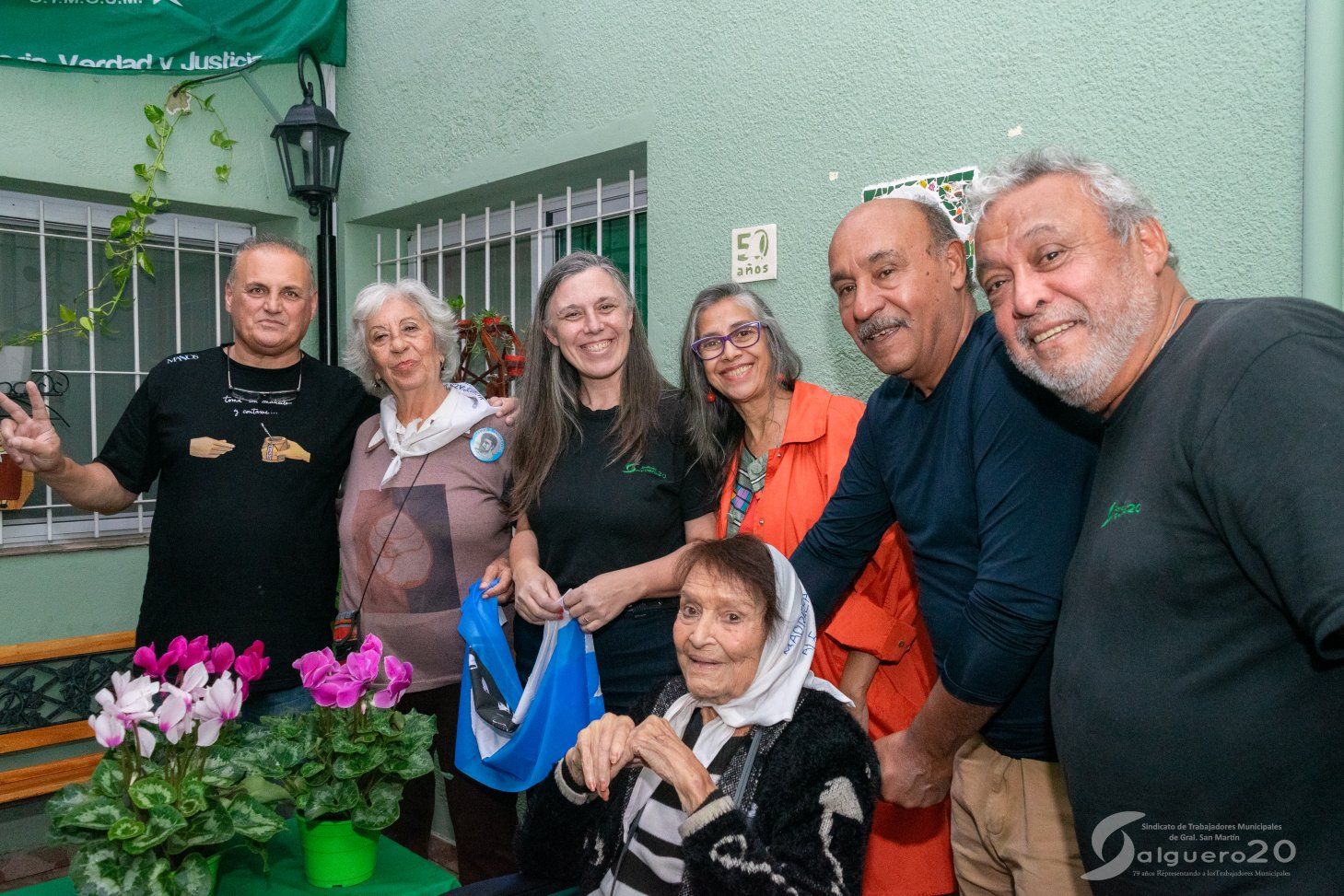 Emotiva presentación del libro “Alejandro por siempre… amor”