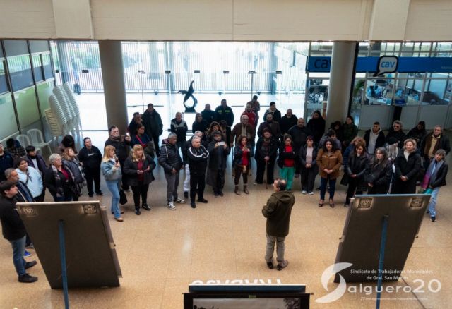 MUESTRA FOTOGRÁFICA EN EL PALACIO MUNICIPAL: Archivo Hasenberg - Quaretti